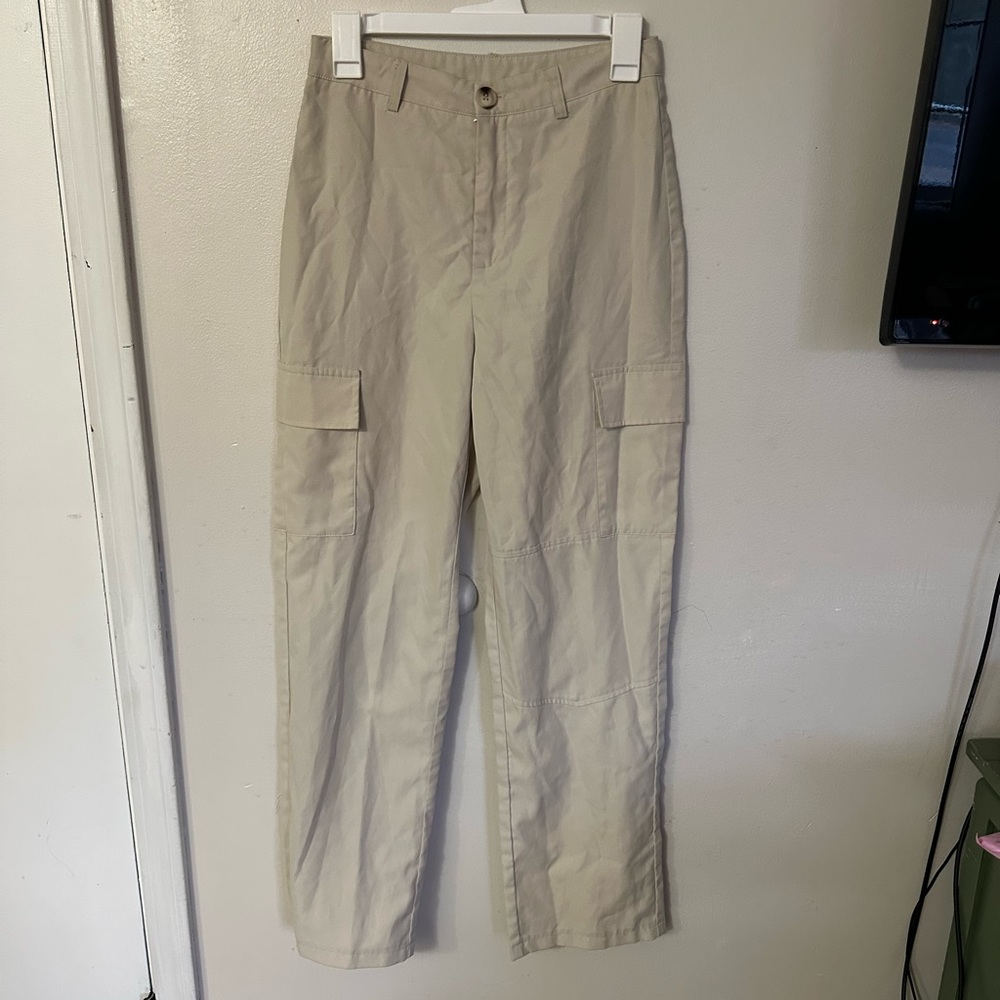 High waisted cargo pants